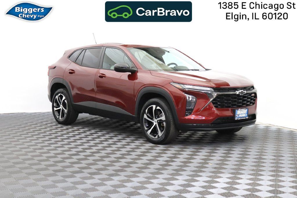 Used 2024 Chevrolet Trax RS w/ Driver Confidence Package FWD image 1