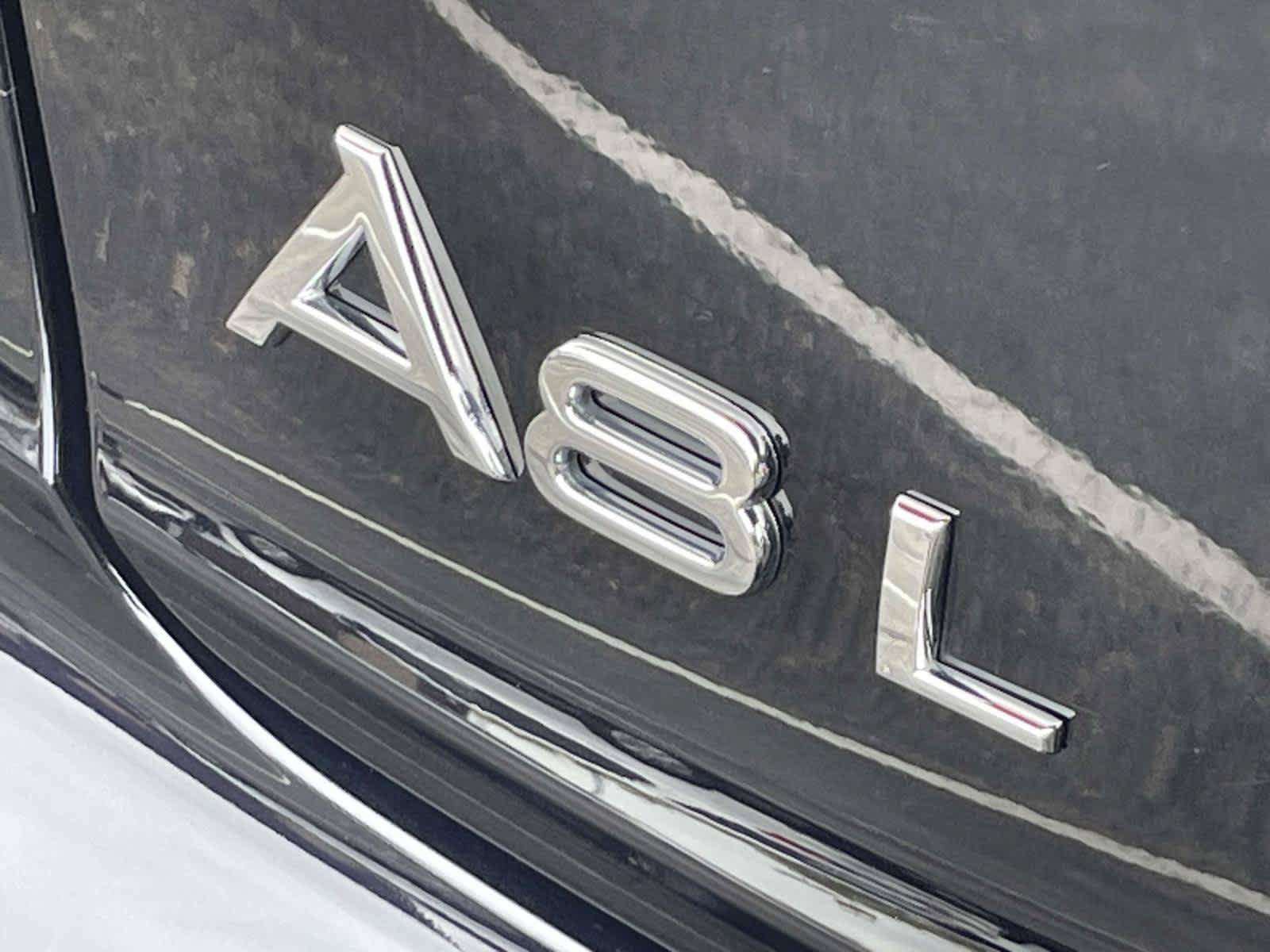 Certified 2025 Audi A8 L 3.0T w/ Executive Package AWD/4WD image 16