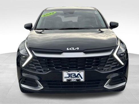 Used 2025 Kia Sportage EX image 23