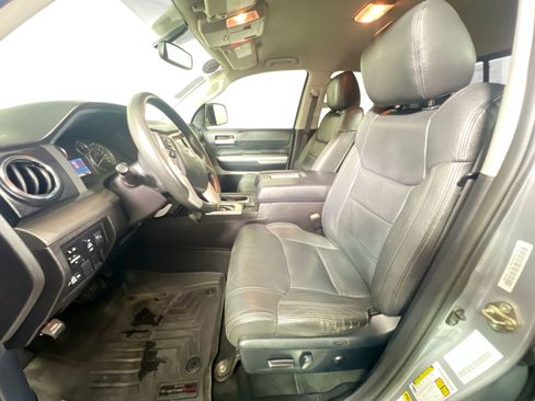 Used 2016 Toyota Tundra SR5 image 14