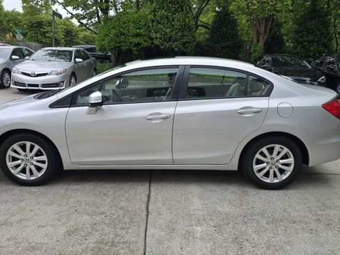 Used 2012 Honda Civic EX image 2