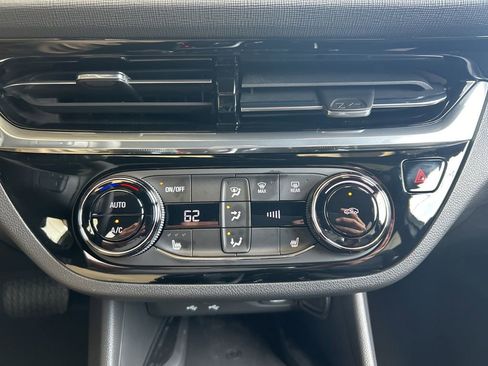 Used 2026 Buick Envista Sport Touring image 14