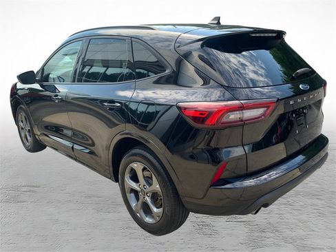 Used 2023 Ford Escape ST-Line w/ Tech Pack #1 AWD/4WD image 4