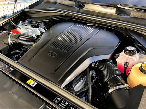 Used 2025 Land Rover Range Rover Sport Dynamic SE image 31