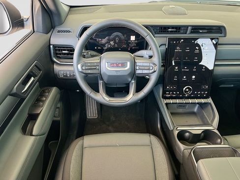 New 2026 GMC Terrain AT4 w/ Convenience Package III image 16