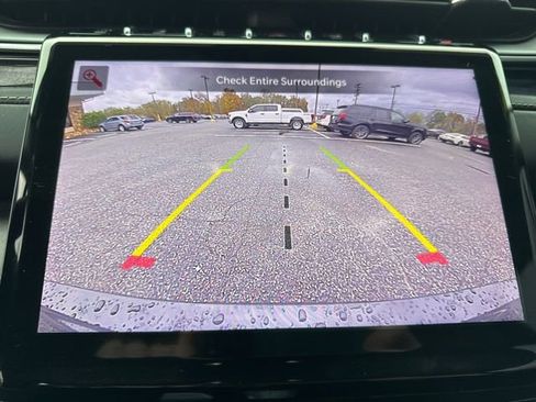 Used 2022 Jeep Grand Cherokee L Limited image 33