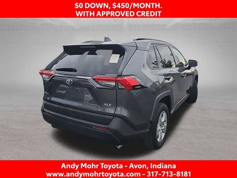 Used 2021 Toyota RAV4 XLE w/ Convenience Package FWD image 7