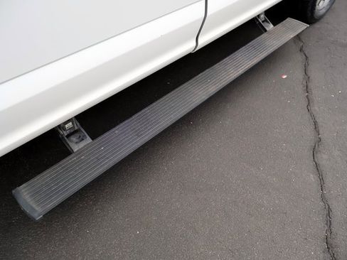 Certified 2019 Ford F150 XL w/ Equipment Group 101A Mid image 16