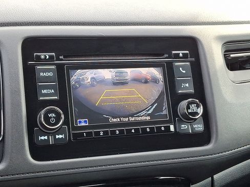 Used 2019 Honda HR-V LX image 20