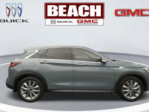 Used 2022 INFINITI QX50 Essential FWD image 2