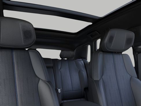 New 2026 Cadillac Lyriq Premium Sport image 24