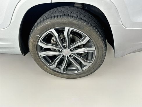 Used 2018 GMC Terrain Denali w/ Driver Alert Package II FWD image 11