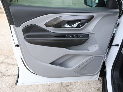 Used 2020 GMC Terrain SLT image 23