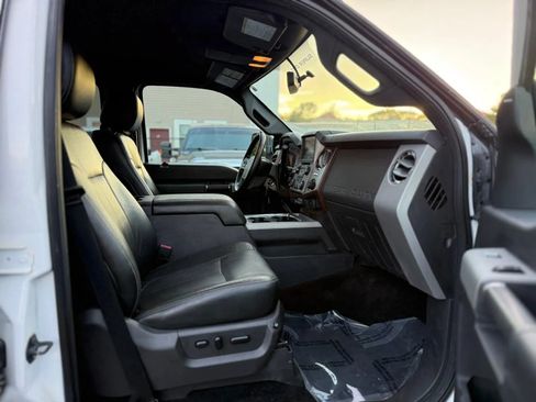 Used 2013 Ford F250 Lariat w/ Chrome Pkg AWD/4WD image 15