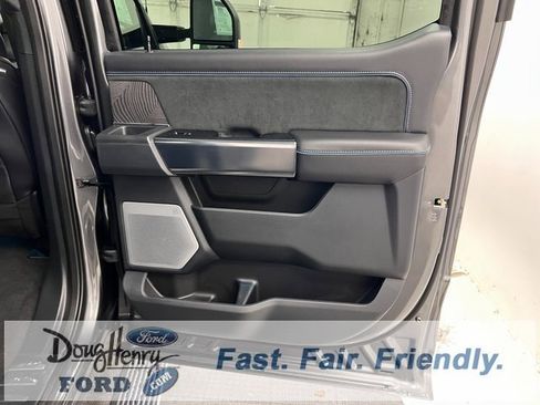 New 2025 Ford F350 Platinum w/ FX4 Off-Road Package image 35