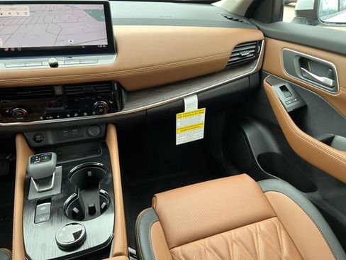 New 2026 Nissan Rogue Platinum AWD/4WD image 31