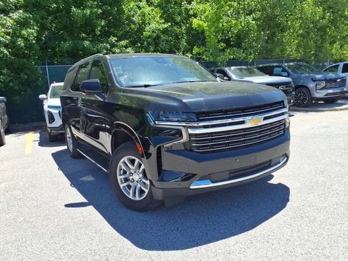 Used 2024 Chevrolet Tahoe LT AWD/4WD image 4