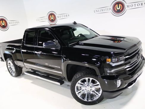 Used 2018 Chevrolet Silverado 1500 LTZ Z71 w/ LTZ Plus Package image 7