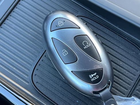 New 2026 Hyundai Tucson Limited image 28