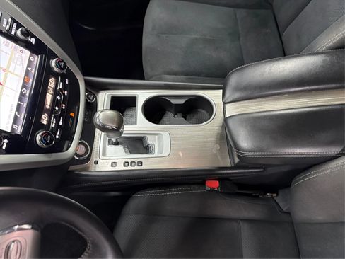 Used 2018 Nissan Murano SV AWD/4WD image 29