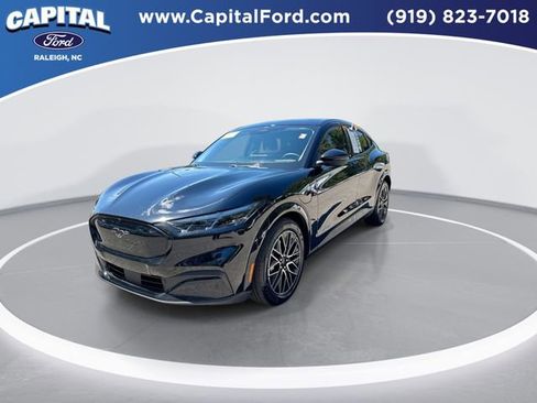 Certified 2025 Ford Mustang Mach-E Premium AWD/4WD image 4