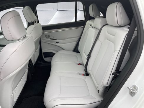 New 2025 Jeep Wagoneer S Limited image 14