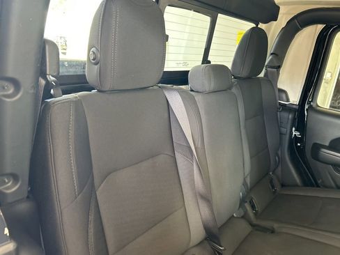 Used 2023 Jeep Gladiator Sport image 30