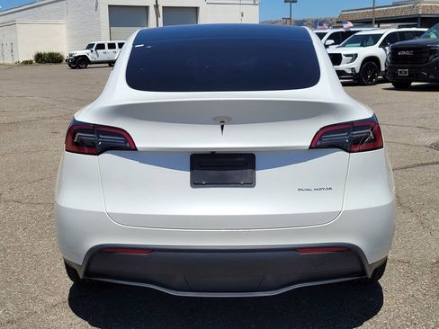 Used 2023 Tesla Model Y Long Range AWD/4WD image 4