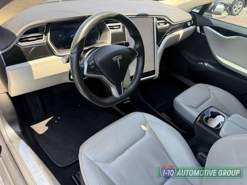Used 2015 Tesla Model S 70 RWD image 16