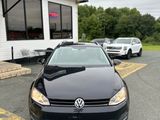 Used 2017 Volkswagen Golf SEL image 2