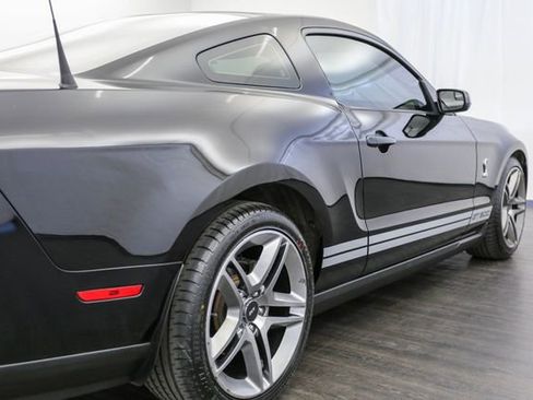 Used 2011 Ford Mustang Shelby GT500 w/ Electronics Pkg RWD image 29