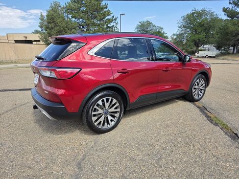 Used 2020 Ford Escape Titanium AWD/4WD image 8