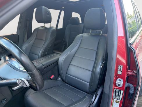 Used 2022 Mercedes-Benz GLS 450 4MATIC w/ AMG Line Exterior image 13