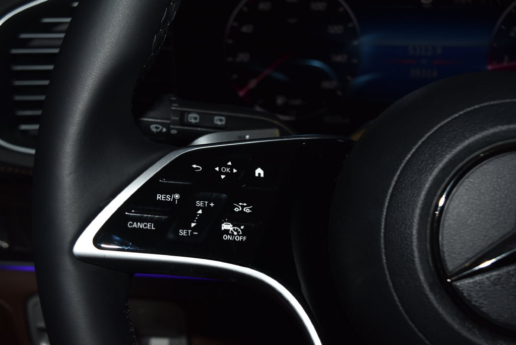 Certified 2024 Mercedes-Benz GLE 350 4MATIC image 9