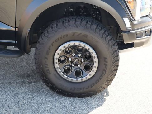 Used 2025 Ford F150 Raptor AWD/4WD image 10
