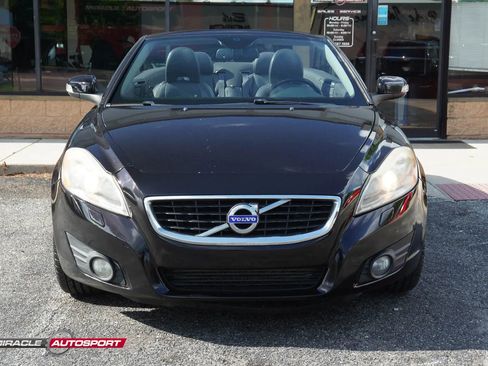 Used 2012 Volvo C70 T5 image 2