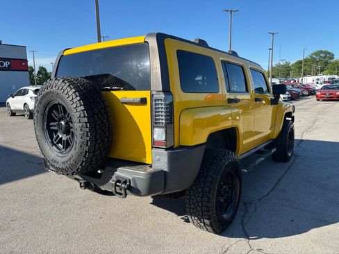 Used 2007 HUMMER H3 AWD/4WD image 3
