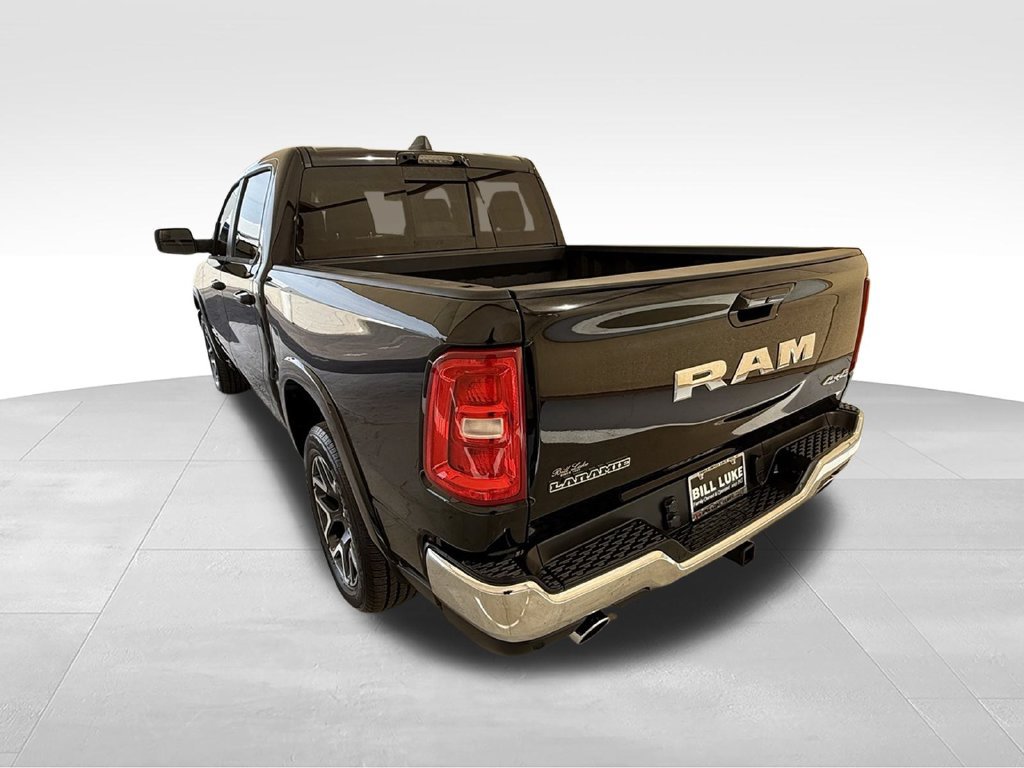 Used 2026 RAM 1500 Laramie w/ Advanced Safety Group II AWD/4WD image 9
