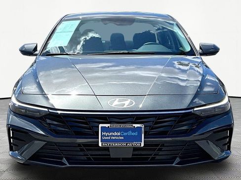 Certified 2025 Hyundai Elantra SEL image 3