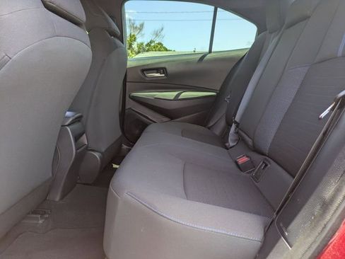 Used 2022 Toyota Corolla SE FWD image 13
