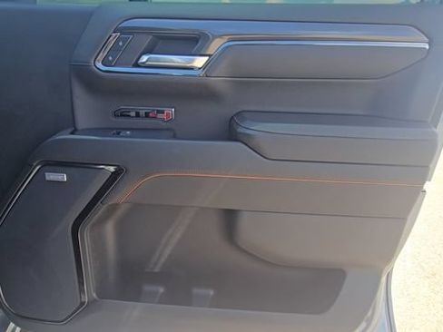 Used 2024 GMC Sierra 1500 AT4 w/ Technology Package AWD/4WD image 30
