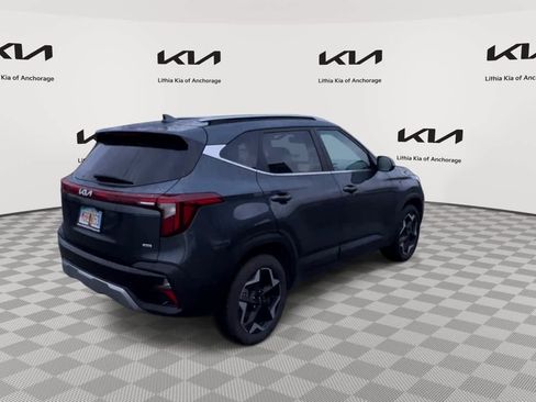 Certified 2025 Kia Seltos EX image 8
