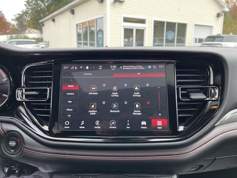 Used 2024 Dodge Durango GT image 35