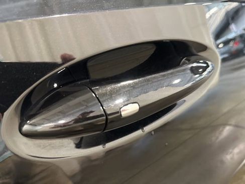 Used 2023 Buick Envision Essence w/ Technology Package I image 35