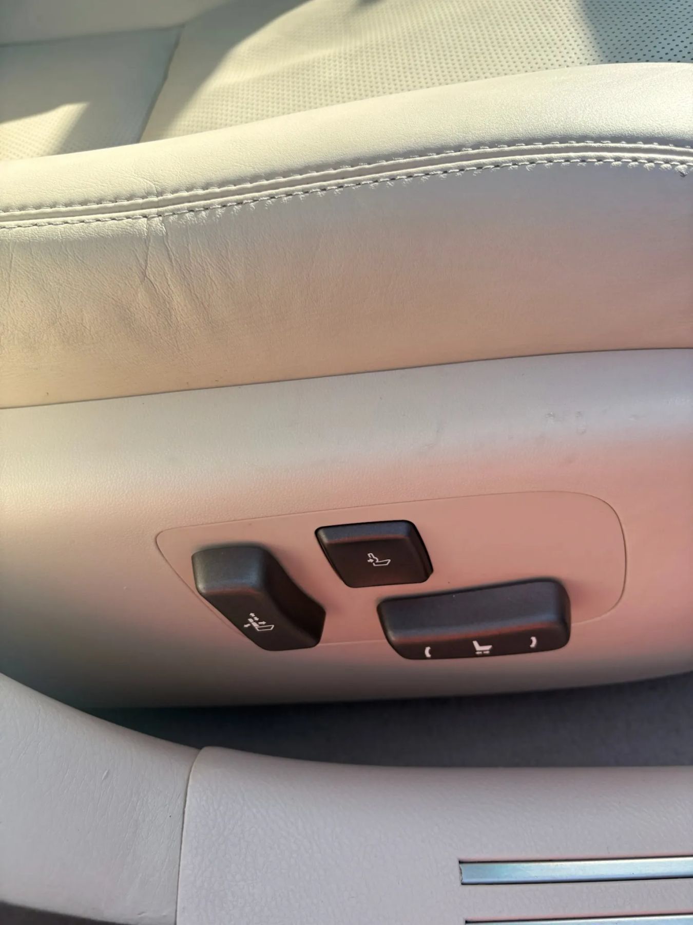 Used 2009 Lexus LS 460 AWD image 28