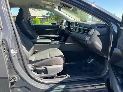Used 2025 Toyota Camry LE FWD image 29