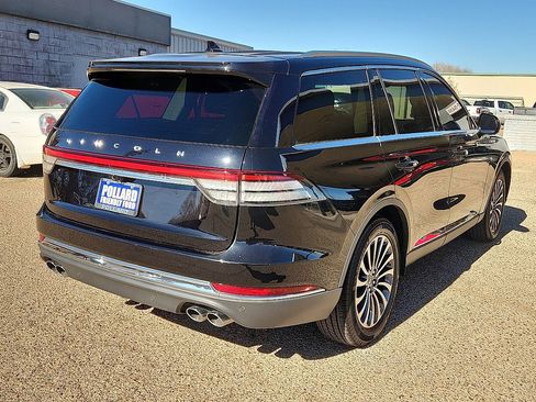 Used 2024 Lincoln Aviator Reserve image 3