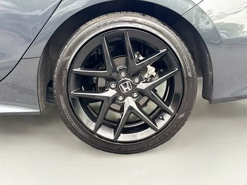 Used 2025 Honda Civic Sport image 14