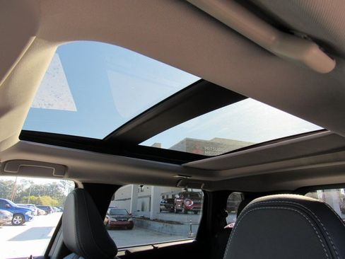 New 2025 Mitsubishi Outlander SEL image 14