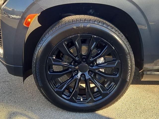 Used 2021 GMC Yukon Denali w/ Denali Premium Package RWD image 34